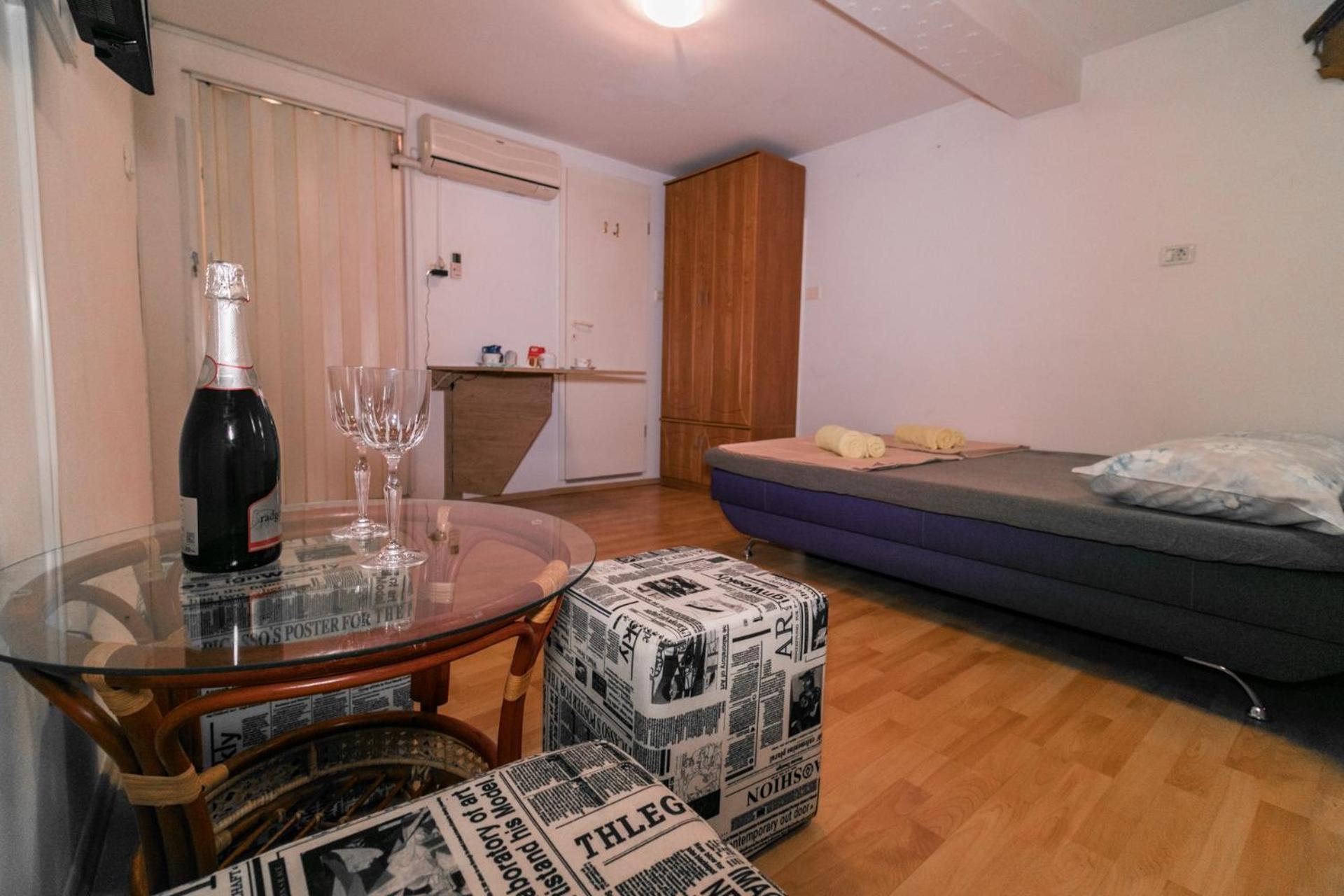 Fri Apartment Piran Exteriör bild